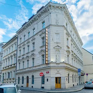 3* Szálloda Koruna